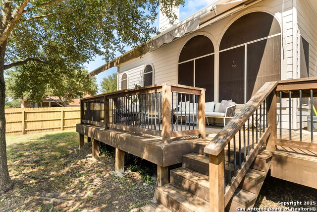 Image 24 of 27 For 321 Alders Gate