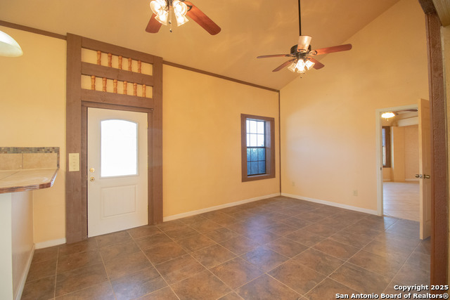 Image 7 of 30 For 272 Cr 341