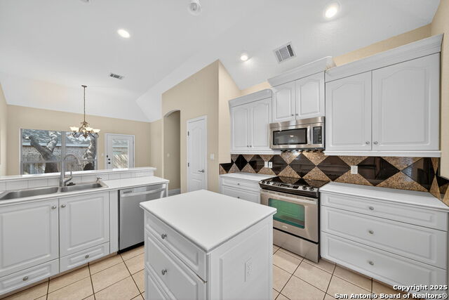 Image 10 of 25 For 2606 Fairwood