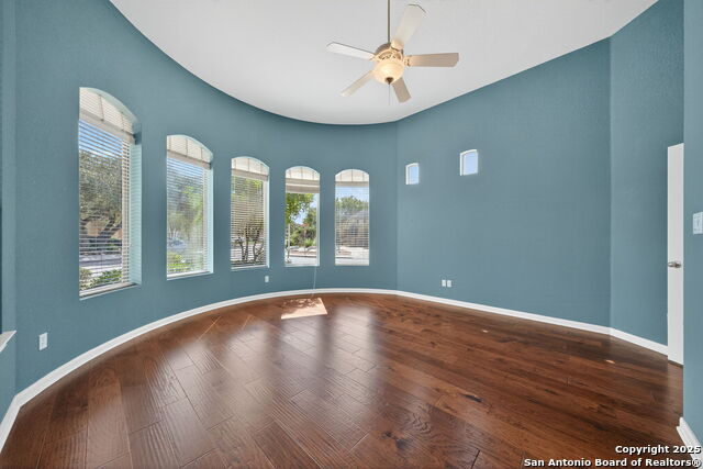 Image 18 of 25 For 2606 Fairwood