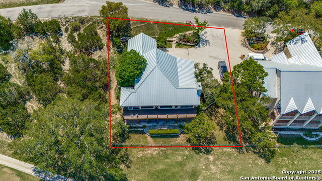 Listing photo id 28 for 100 W Tapatio Dr