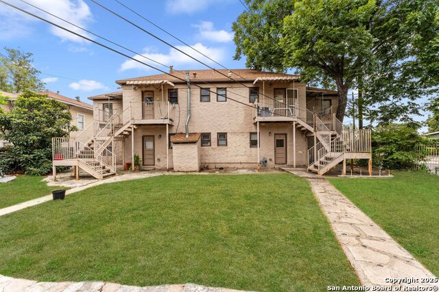 Image 11 of 15 For 343 Summit W