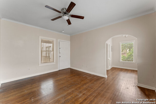 Image 8 of 15 For 343 Summit W