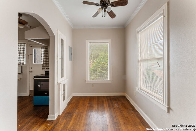 Image 9 of 15 For 343 Summit W