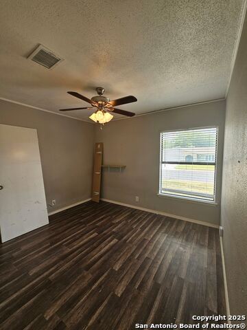 Image 12 of 18 For 5303 Walnut Vista Dr