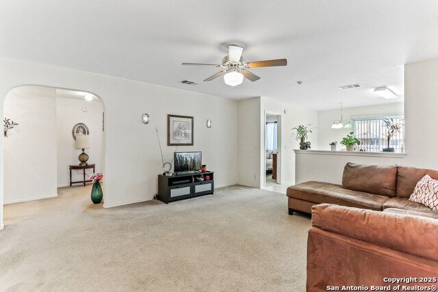 Image 6 of 17 For 365 Leonardo