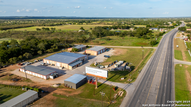 Image 4 of 13 For 10046 Us Highway 290