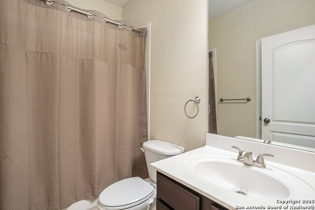 Image 18 of 26 For 3426 Columbia