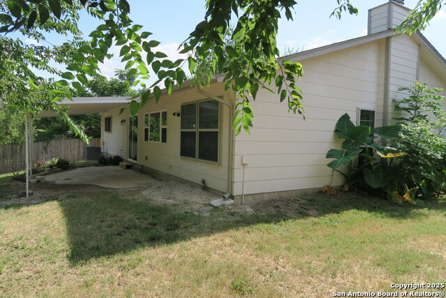 Listing photo id 19 for 1226 Billings