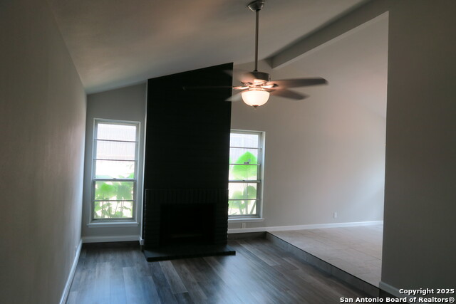 Listing photo id 1 for 1226 Billings