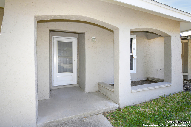 Image 2 of 20 For 6838 Blue Lake Dr