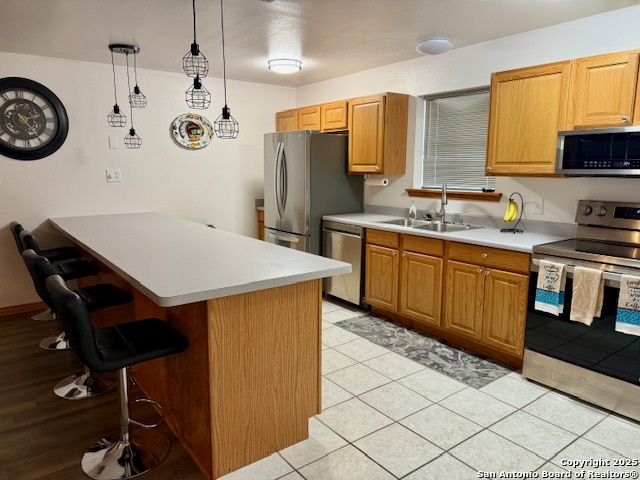 Listing photo id 4 for 1069 Hwy 72 E