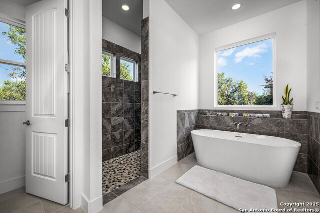 Listing photo id 21 for 365 Butternut