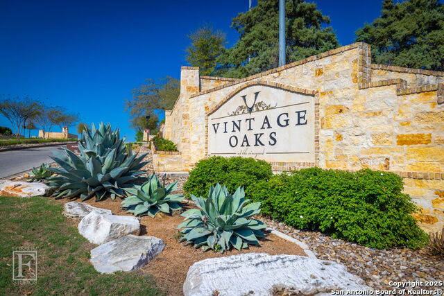 Listing photo id 39 for 365 Butternut