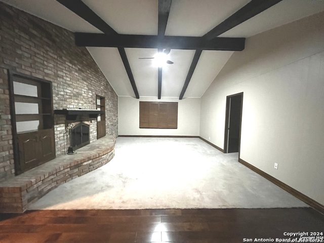 Image 10 of 27 For 5249 Green Valley