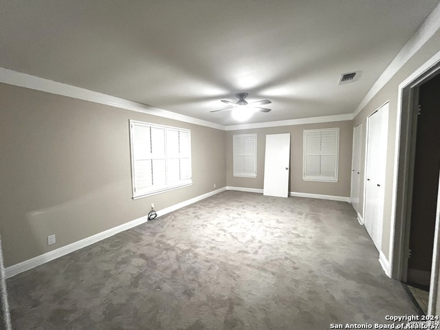 Image 11 of 27 For 5249 Green Valley