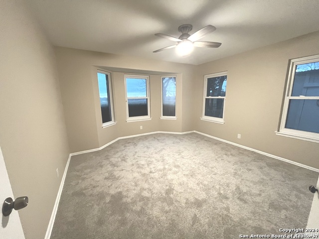 Image 12 of 27 For 5249 Green Valley