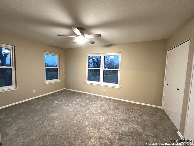 Image 14 of 27 For 5249 Green Valley