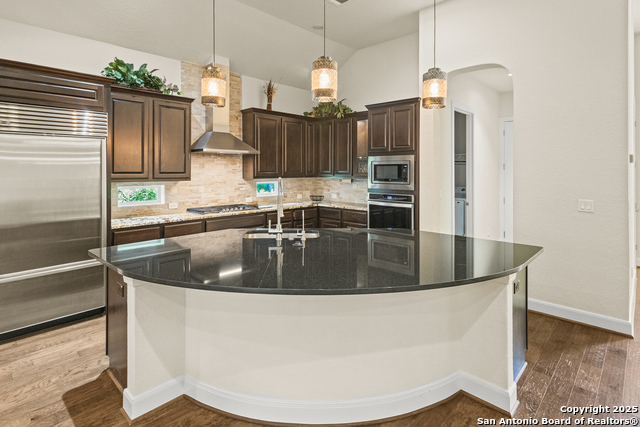 Image 11 of 32 For 12 Denbury  