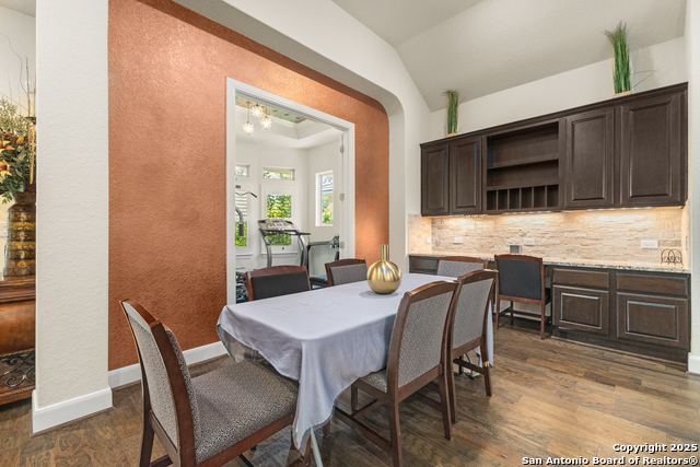 Image 12 of 32 For 12 Denbury  