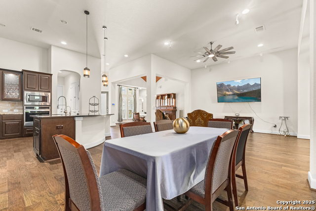 Image 13 of 32 For 12 Denbury  