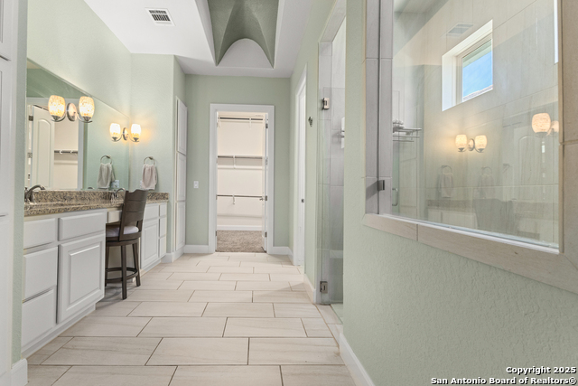 Image 24 of 32 For 12 Denbury  