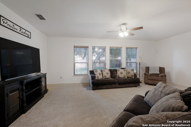 Image 4 of 24 For 25511 Echo Springs