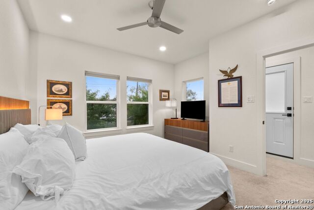 Image 20 of 31 For 719 Eleanor Ave Unit 102  102