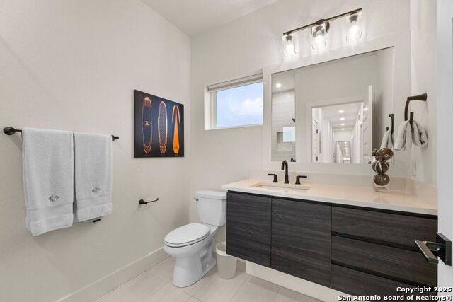 Image 23 of 31 For 719 Eleanor Ave Unit 102  102