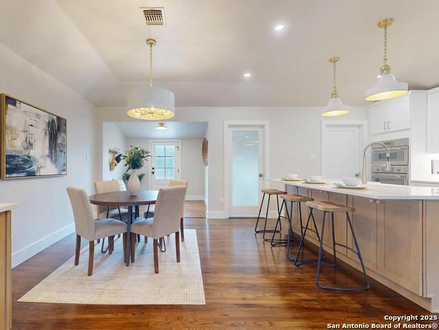 Image 13 of 37 For 130 Larchmont