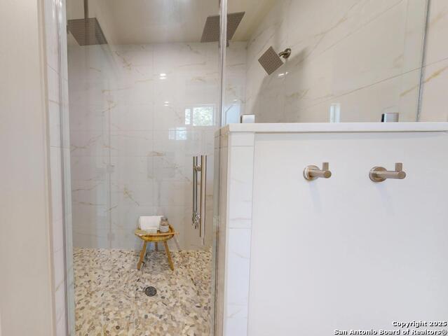 Image 18 of 37 For 130 Larchmont