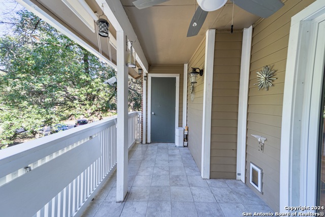 Image 15 of 27 For 13130 Blanco Rd  306