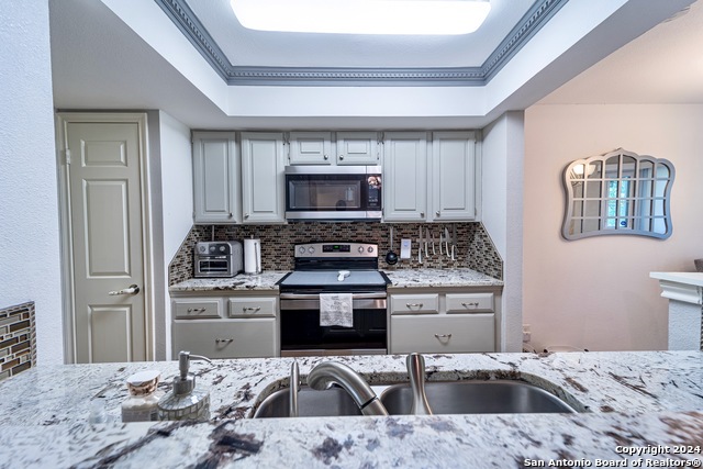 Image 7 of 27 For 13130 Blanco Rd  306