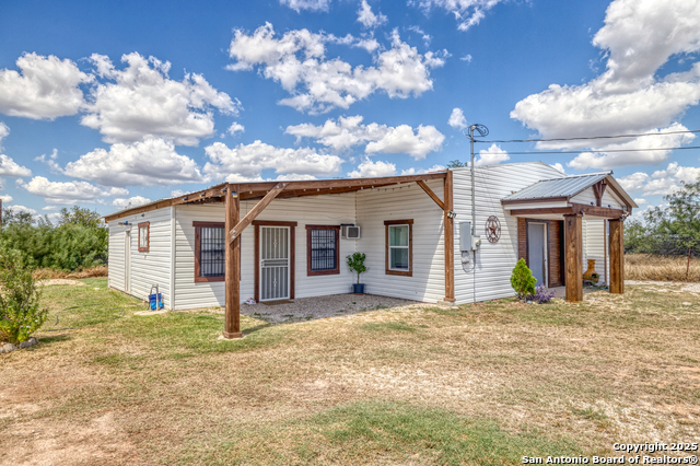 Details for 152 John Ayers, Carrizo Springs, TX 78834