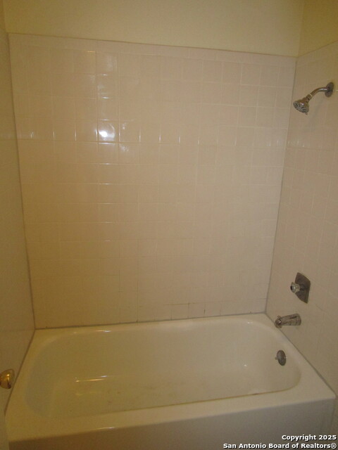 Image 12 of 16 For 2922 Timber View