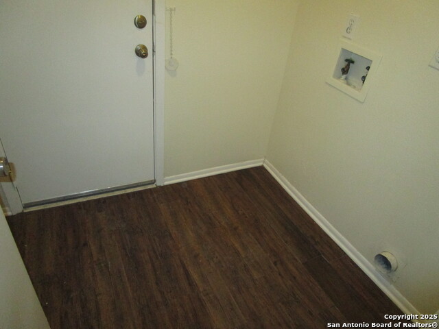 Image 15 of 16 For 2922 Timber View