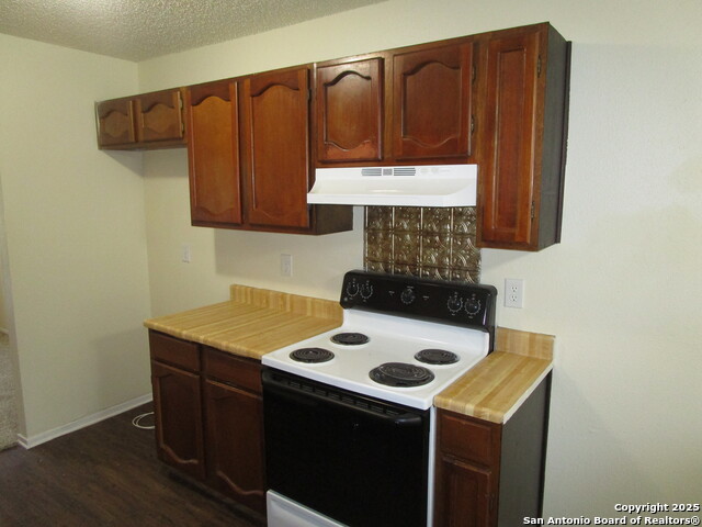 Image 5 of 16 For 2922 Timber View