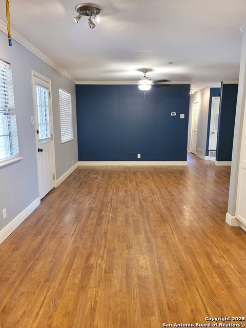 Image 11 of 38 For 5711 Prentiss