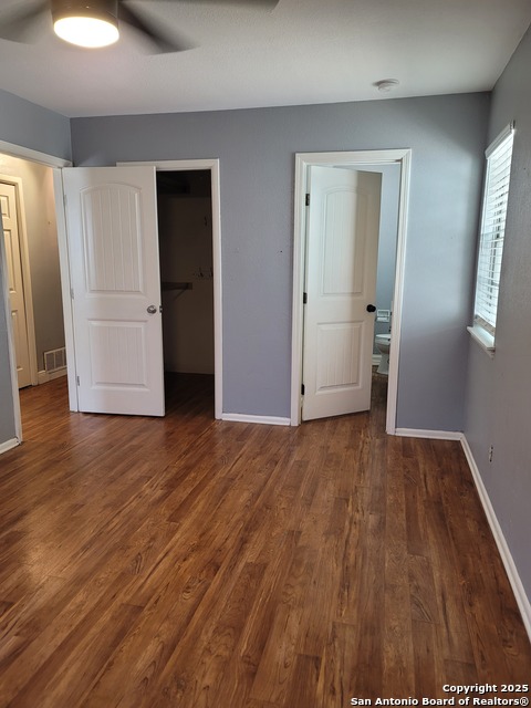 Image 17 of 38 For 5711 Prentiss