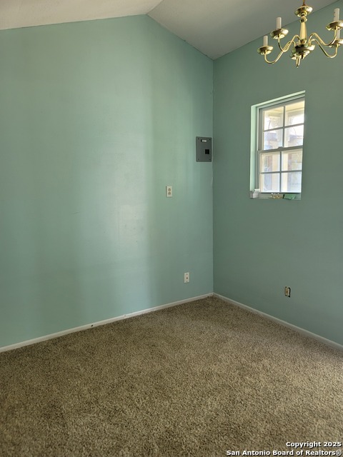 Image 32 of 38 For 5711 Prentiss