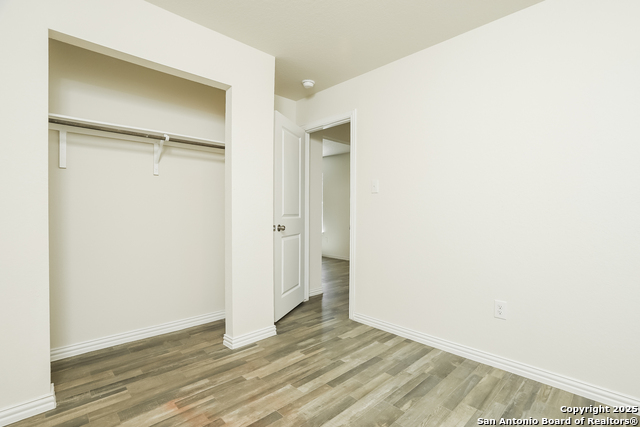 Image 11 of 21 For 239 Ferris