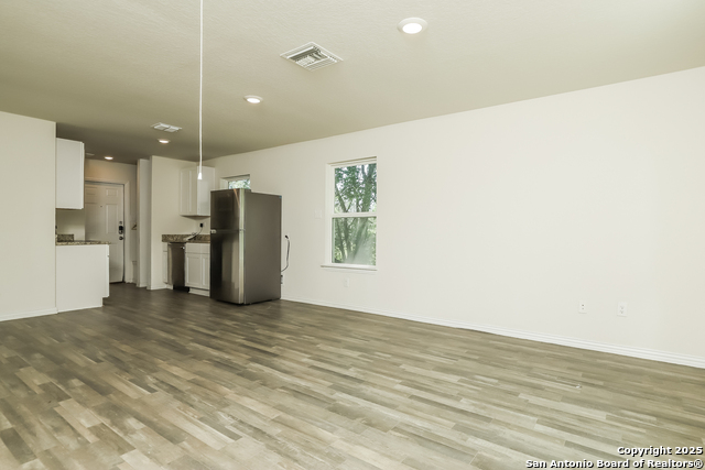 Image 8 of 21 For 239 Ferris