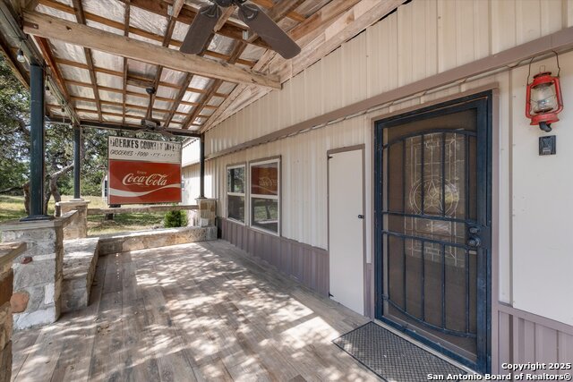 Image 4 of 30 For 550 Caliche  