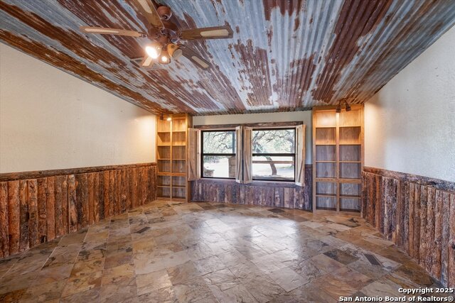 Image 7 of 30 For 550 Caliche  