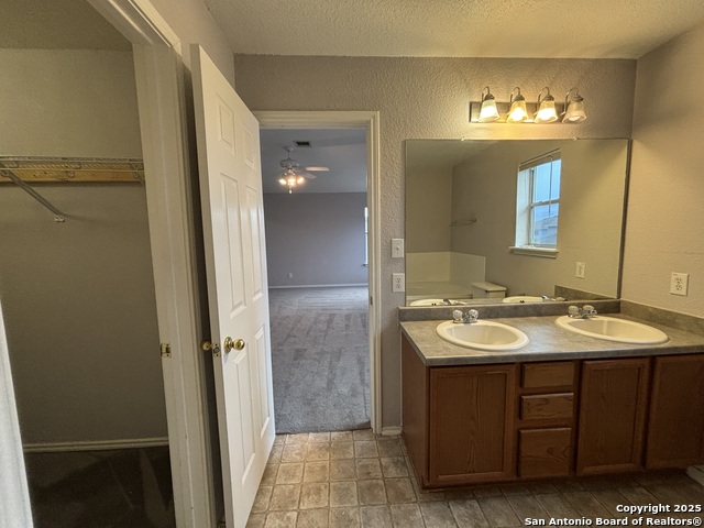 Image 12 of 15 For 1006 Avocet