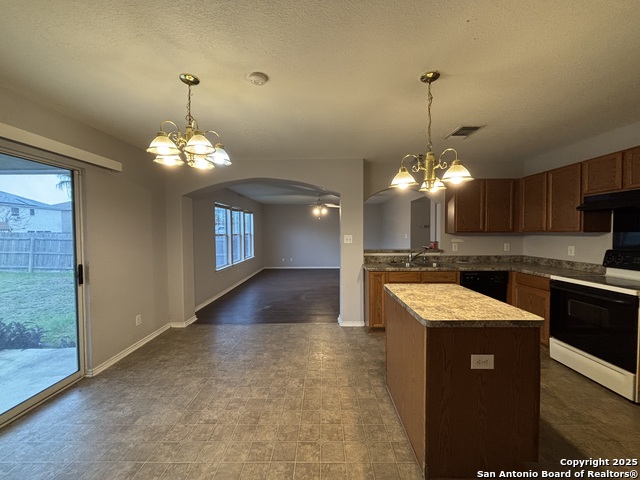 Image 4 of 15 For 1006 Avocet