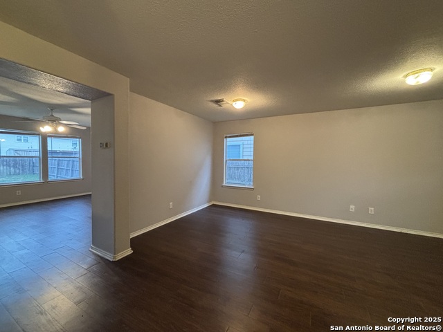 Image 7 of 15 For 1006 Avocet