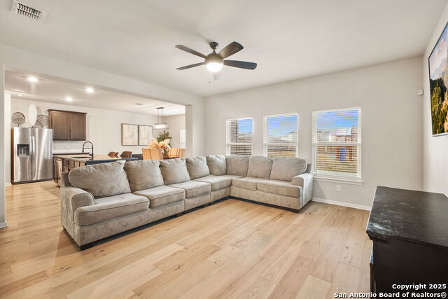 Image 10 of 30 For 9335 Nubuck