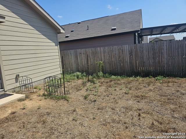 Image 23 of 40 For 4520 Azure  