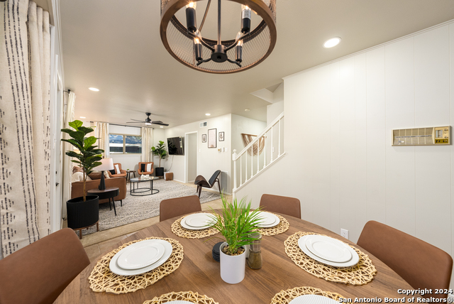 Image 13 of 76 For 8507 Rockmoor